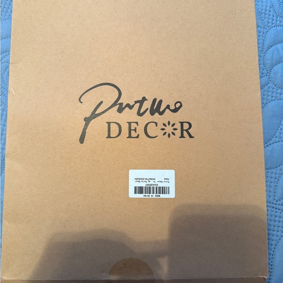 Winter Wonderland Party Decoration Set - Blue and White - Picture 3 of 3